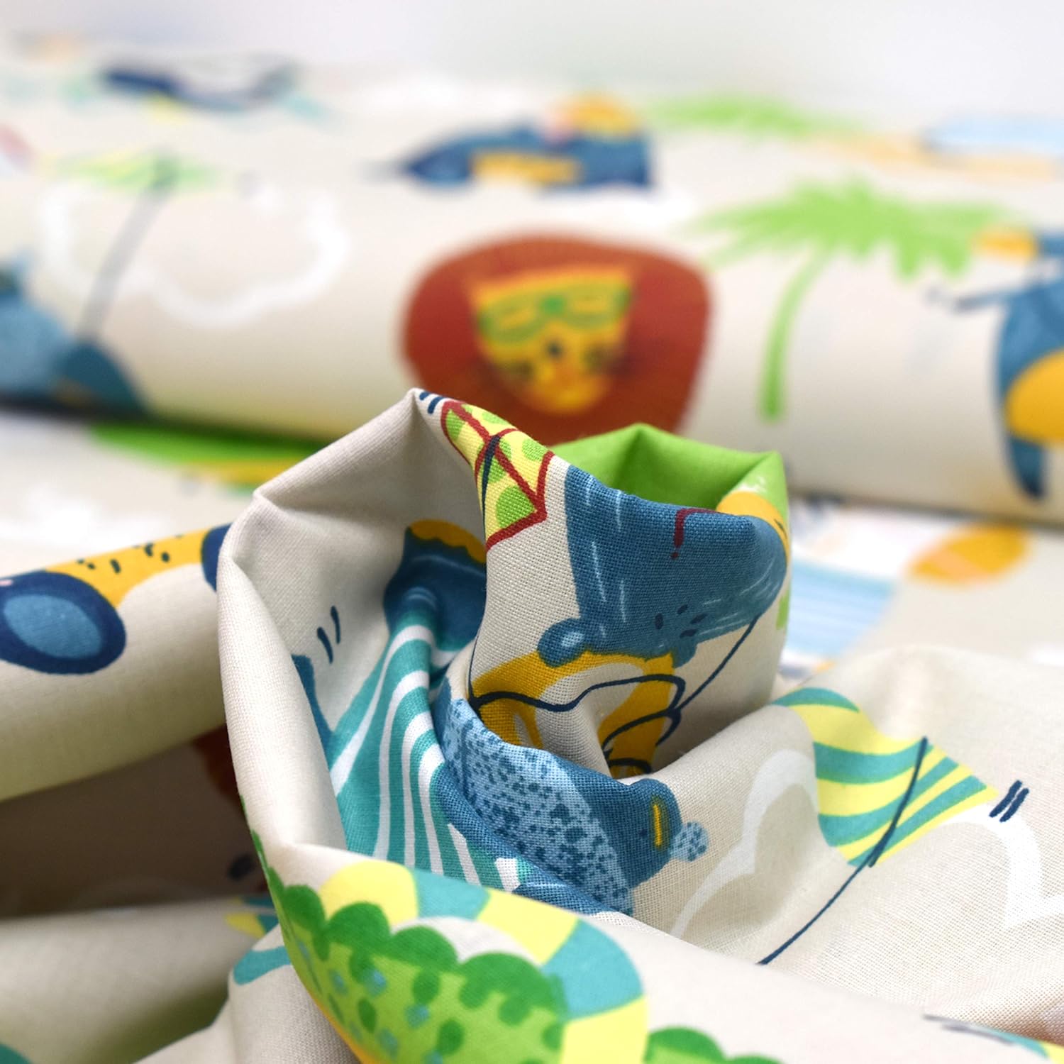 MAGAM-Stoffe Club Party Kinderstoff Oeko-Tex Meterware 50cm (Baumwolle beige)