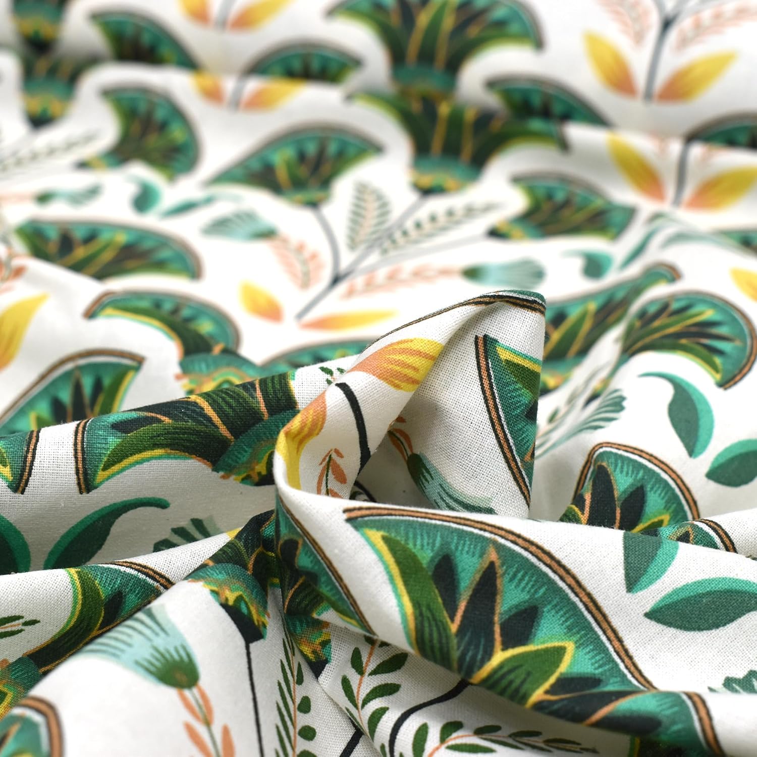 MAGAM-Stoffe Florenz Baumwollstoff aus Frankreich OEKO-TEX Meterware ab 50cm (Grün)