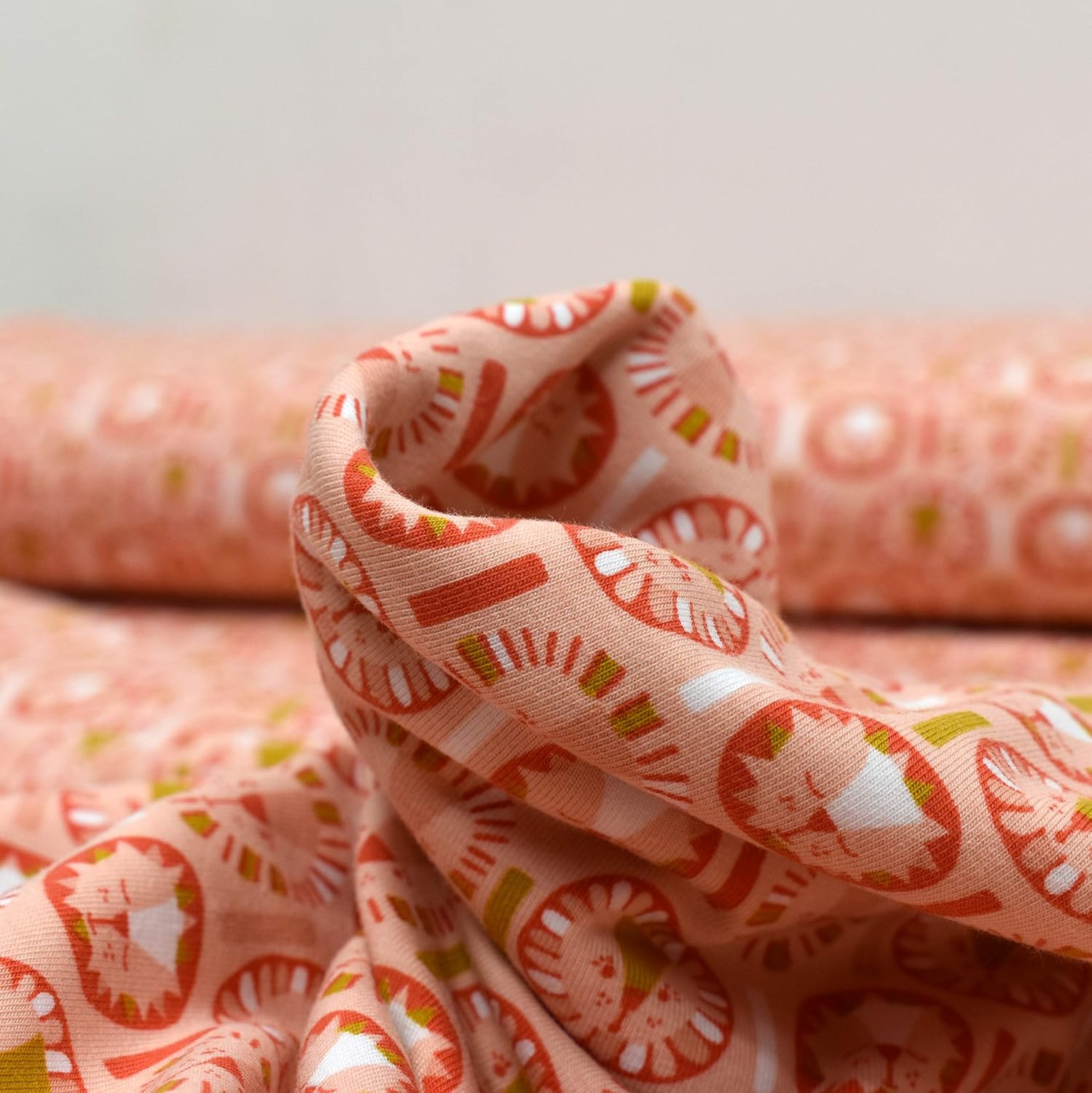 MAGAM-Stoffe König der Tiere Kinder Jersey Stoff Oeko-Tex Meterware 50cm (2. Apricot)