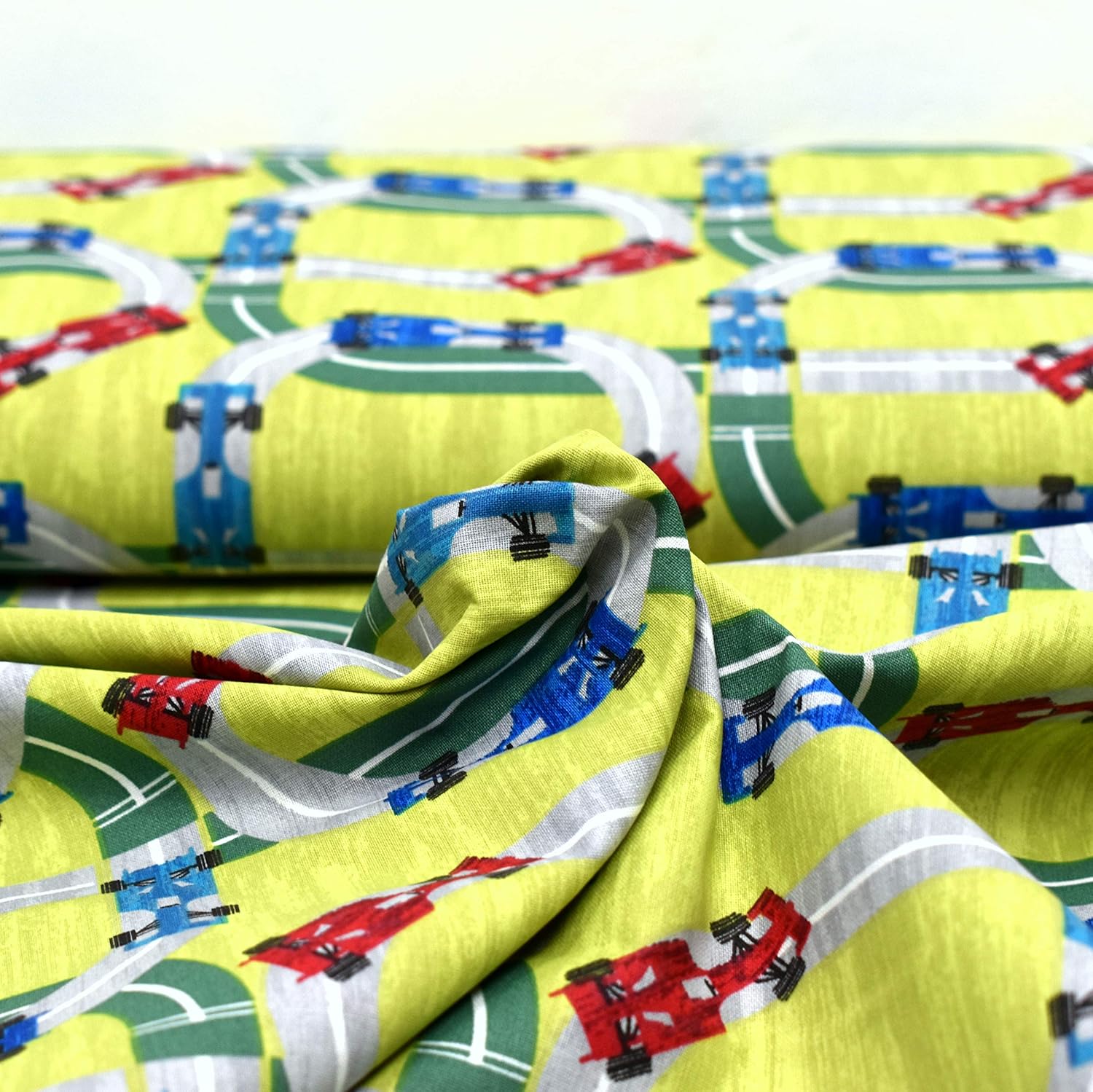 MAGAM-Stoffe Rennautos Drive Kinder Baumwollstoff Oeko-Tex Meterware 50cm (02. Grün)