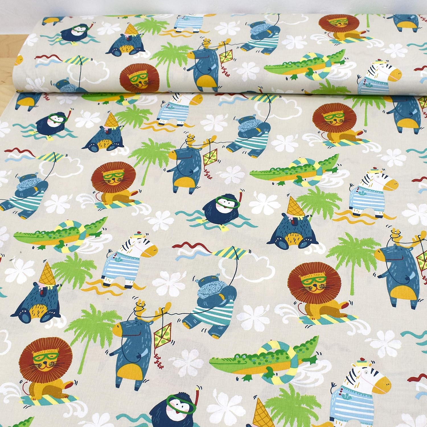 MAGAM-Stoffe Club Party Kinderstoff Oeko-Tex Meterware 50cm (Baumwolle beige)