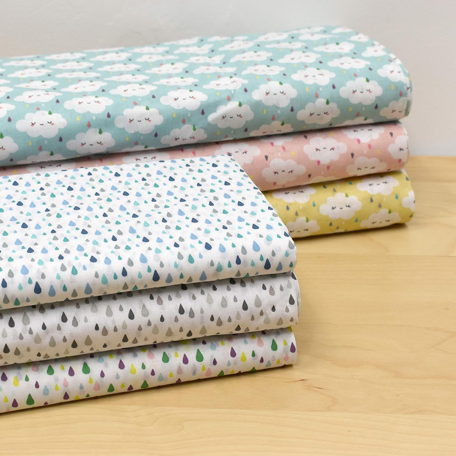 MAGAM-Stoffe Zucker-Regen Baumwollstoff Kinderstoff Oeko-Tex Meterware 50cm (Wolke gelb)