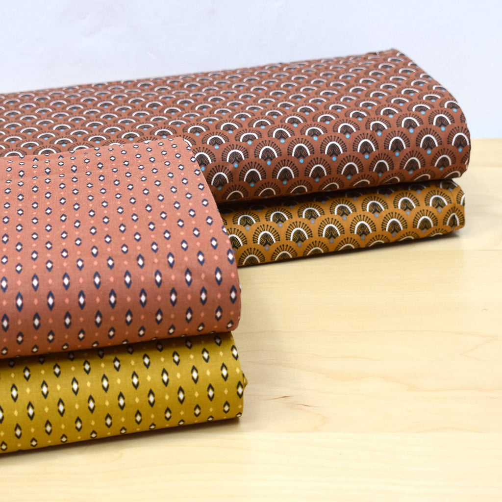 MAGAM-Stoffe Lille Muster Baumwollstoff Oeko-Tex Meterware 50cm (02. Dijon-Ocker)