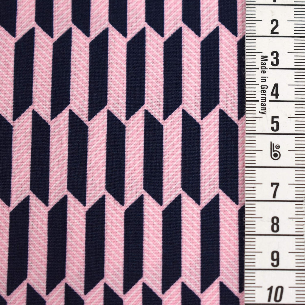 MAGAM-Stoffe Lene Frühlingsgefühle Kinder Baumwollstoff Oeko-Tex Meterware 50cm (Rauten-Pfeile rosa dunkelblau)