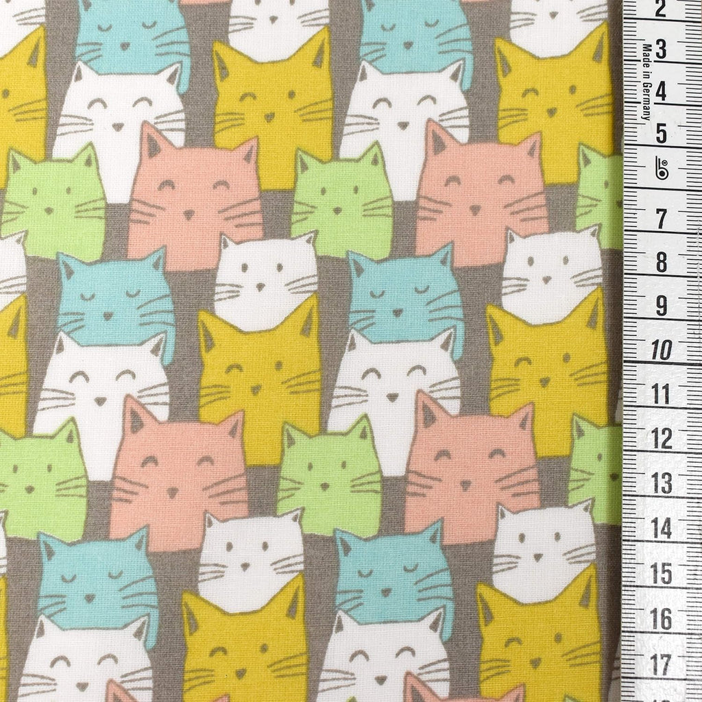 MAGAM-Stoffe Kitty Katze Baumwollstoff Oeko-Tex Meterware 50cm (02. Bunt)