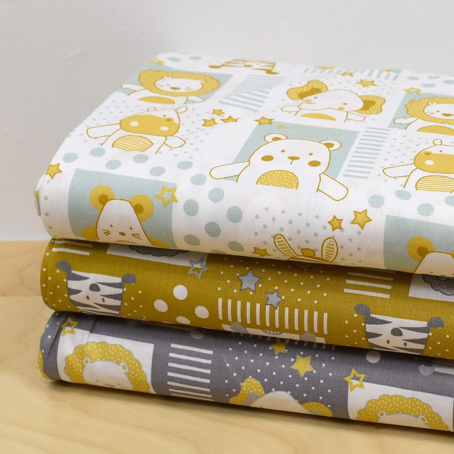 MAGAM-Stoffe Tier Portrait Baumwollstoff Oeko-Tex Meterware 50cm (02. Senf)