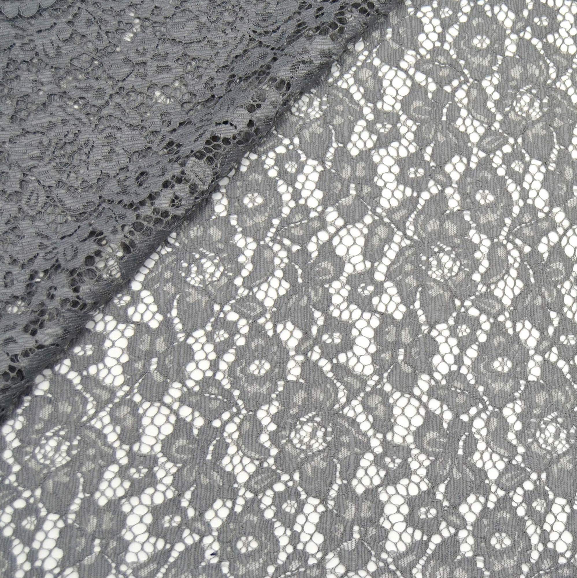 MAGAM-Stoffe Carmen Spitzenstoff Blumen-Spitze Bekleidung Deko Meterware 50cm (Mint)